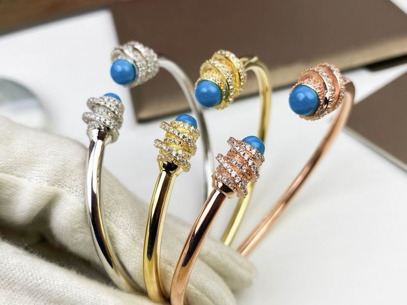 Piaget bracelet 05lyx14